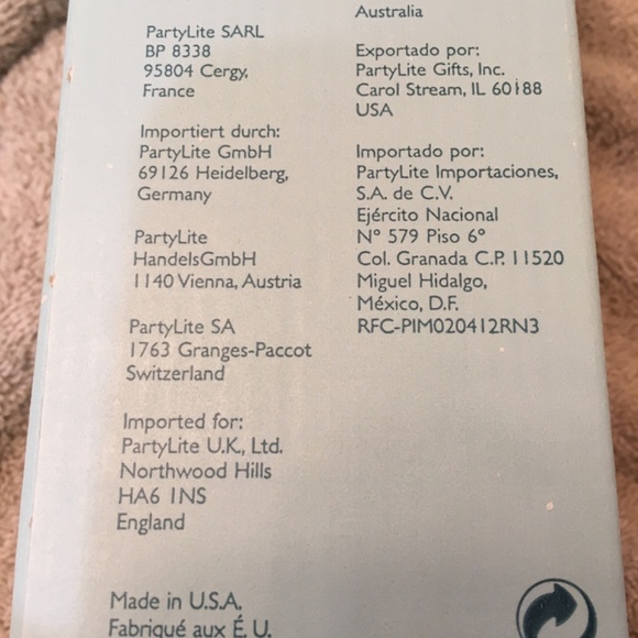 PartyLite Pillar Candle Honeydew 3” x 7” - Picture 4 of 10